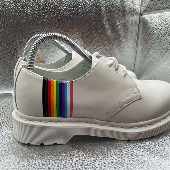 Size 6 Dr. Martens White Mens Lace-Up Pride Derby‎ Rainbow Leather Shoes 27522 main image 10